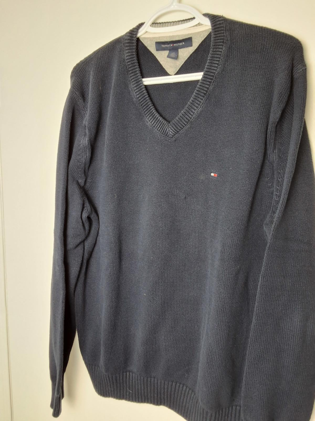 Men's L Tommy Hilfiger Knit Sweater Navy