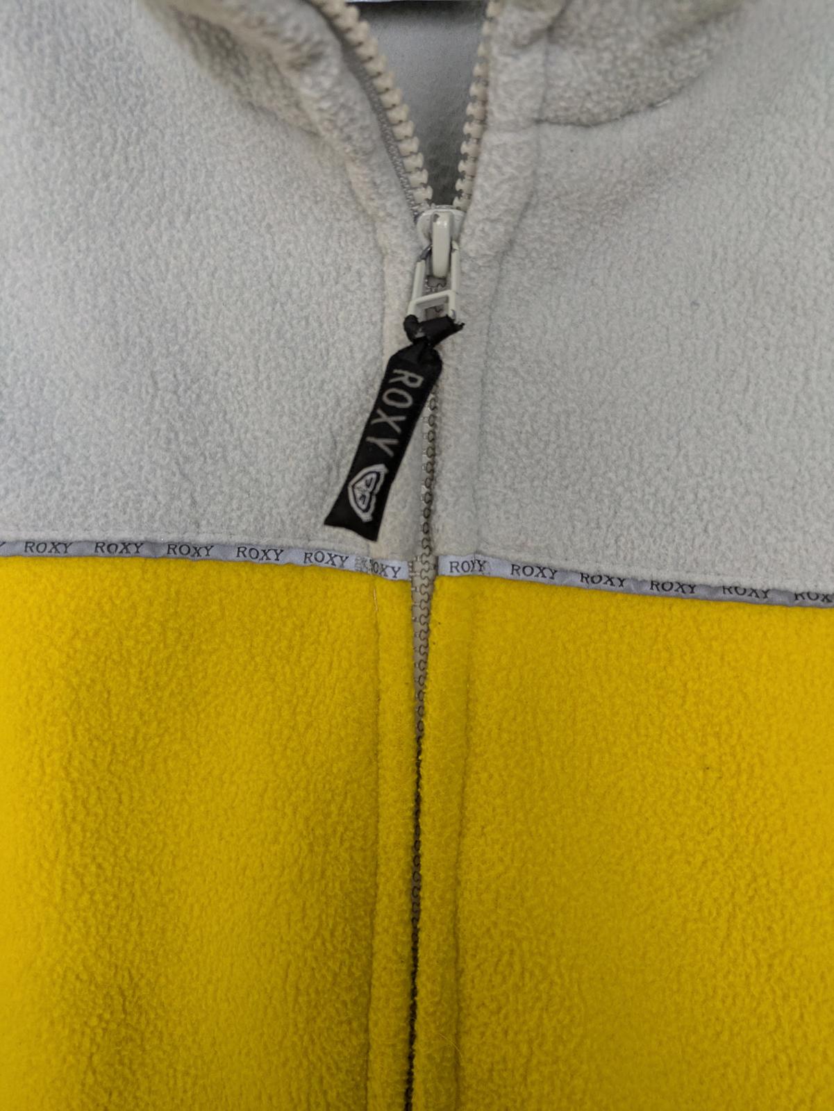 Roxy Women's Yellow and Light Gray Fleece Jacket
