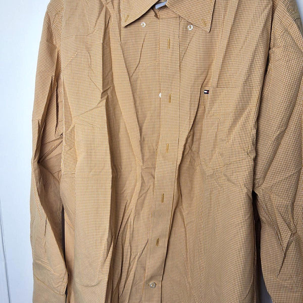 Men's L Tommy Hilfiger button Up long sleeve  Checkered - Yellow and White