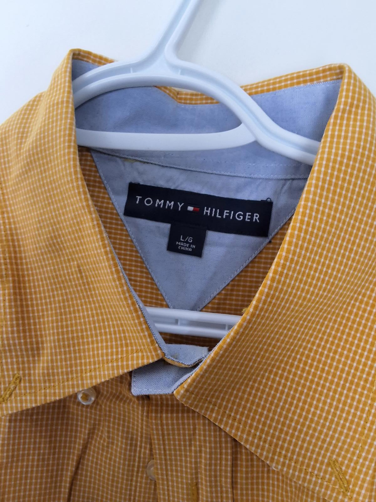 Men's L Tommy Hilfiger button Up long sleeve  Checkered - Yellow and White