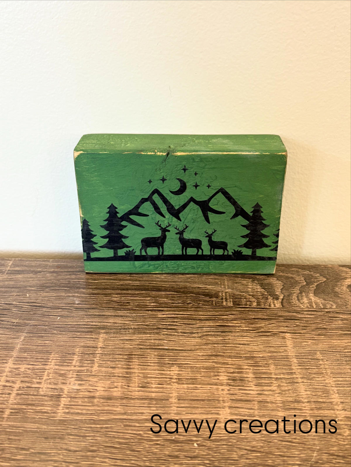 Savvy Creations Green Wooden Deer Scene Block