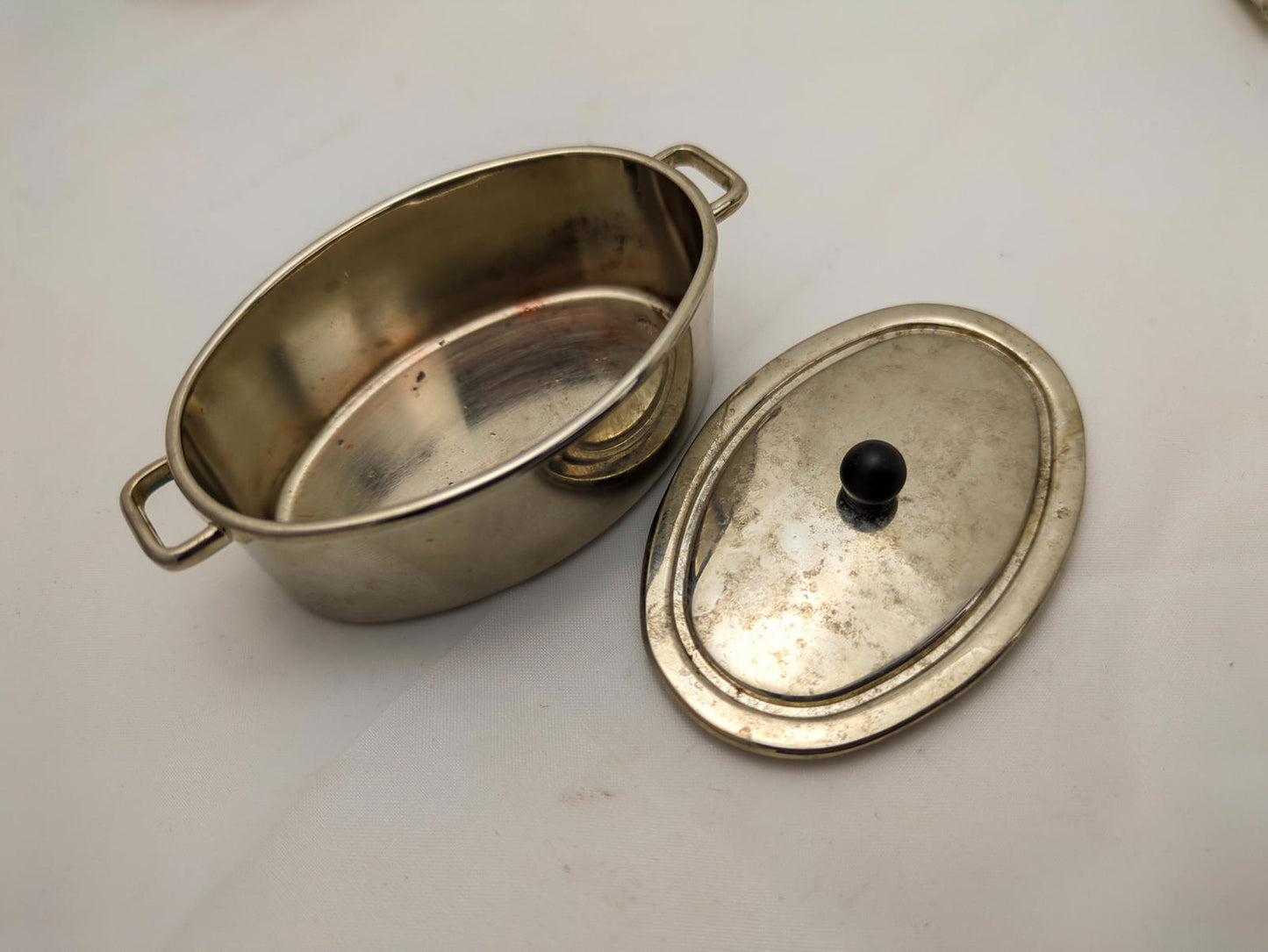 Vintage Tin Toy Cookware Set – 1970s Mini Pots, Pans & Utensils