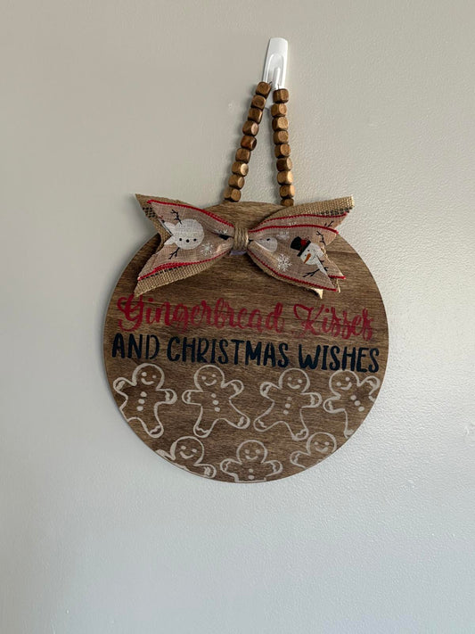 Savvy Creations Gingerbread Kisses Christmas Wall Hanging