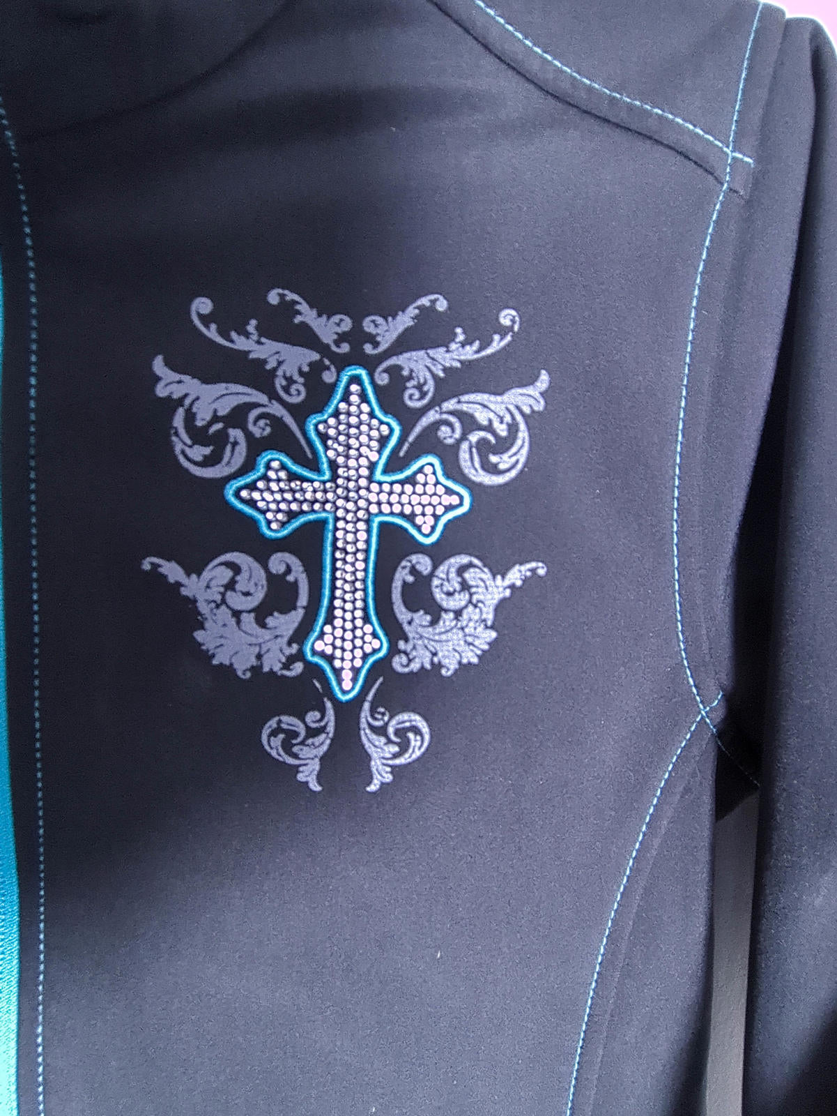 Cowgirl Hardware Women's Black Utility Jacket with Embellished Cross Design