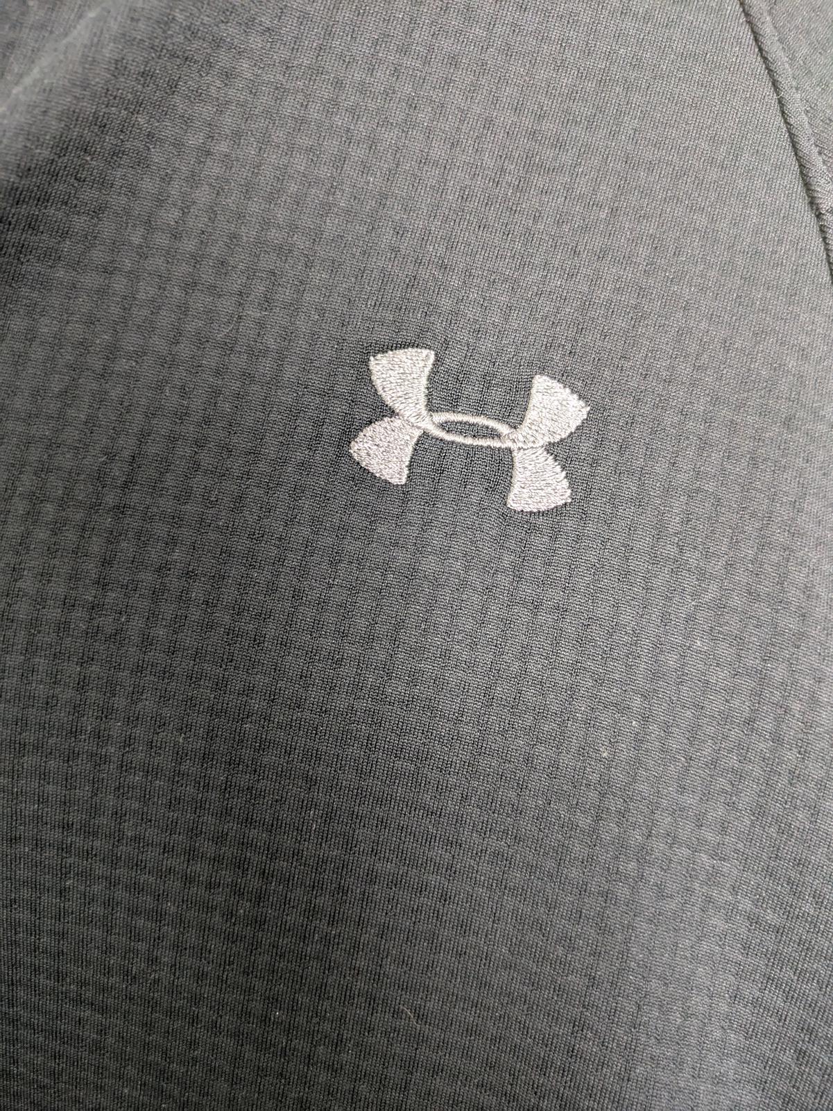 Under Armour Men's Gray Quarter-Zip Pullover Sweatshirt
