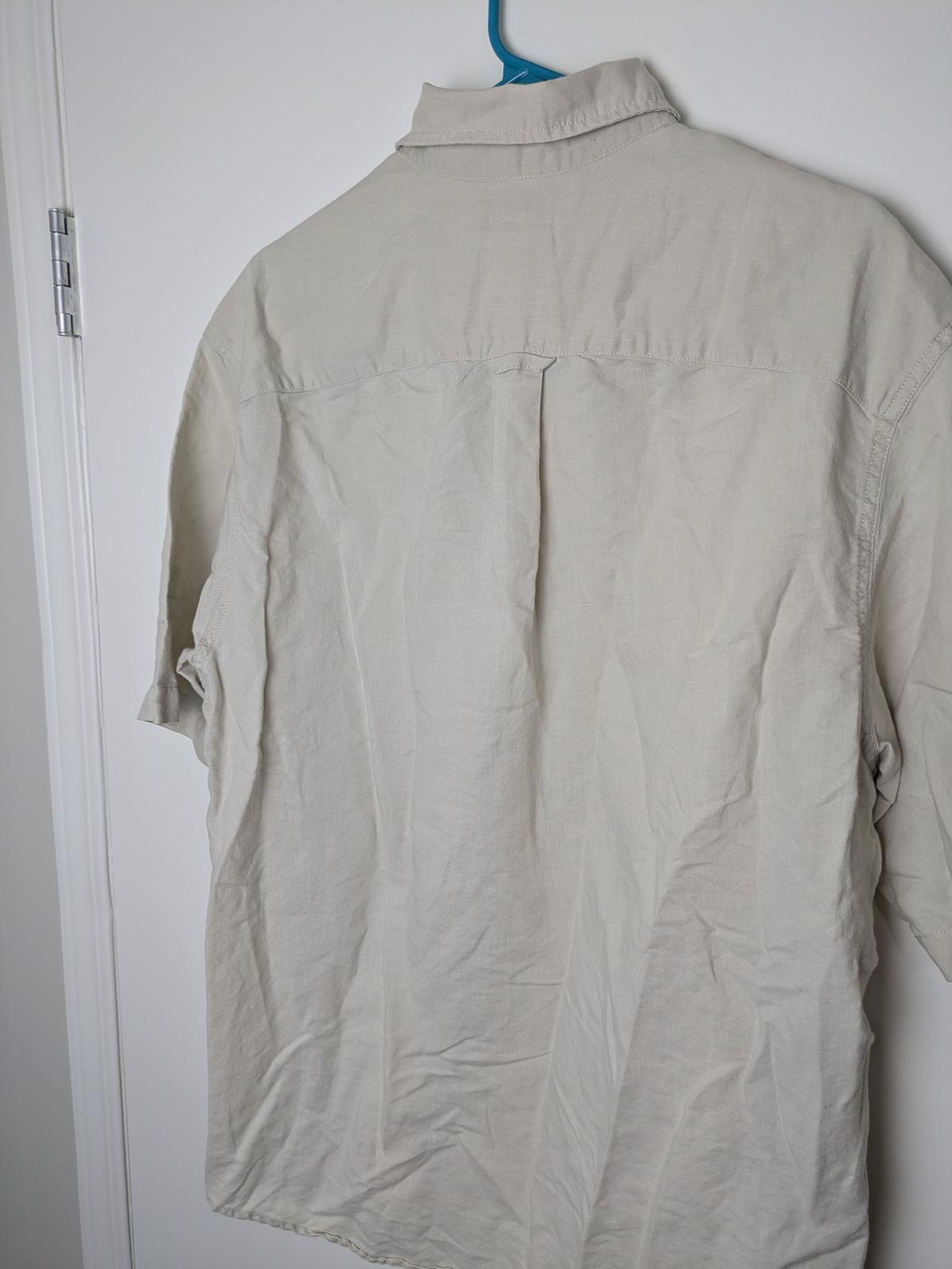 Columbia Men's Button-Up Shirt Large Beige