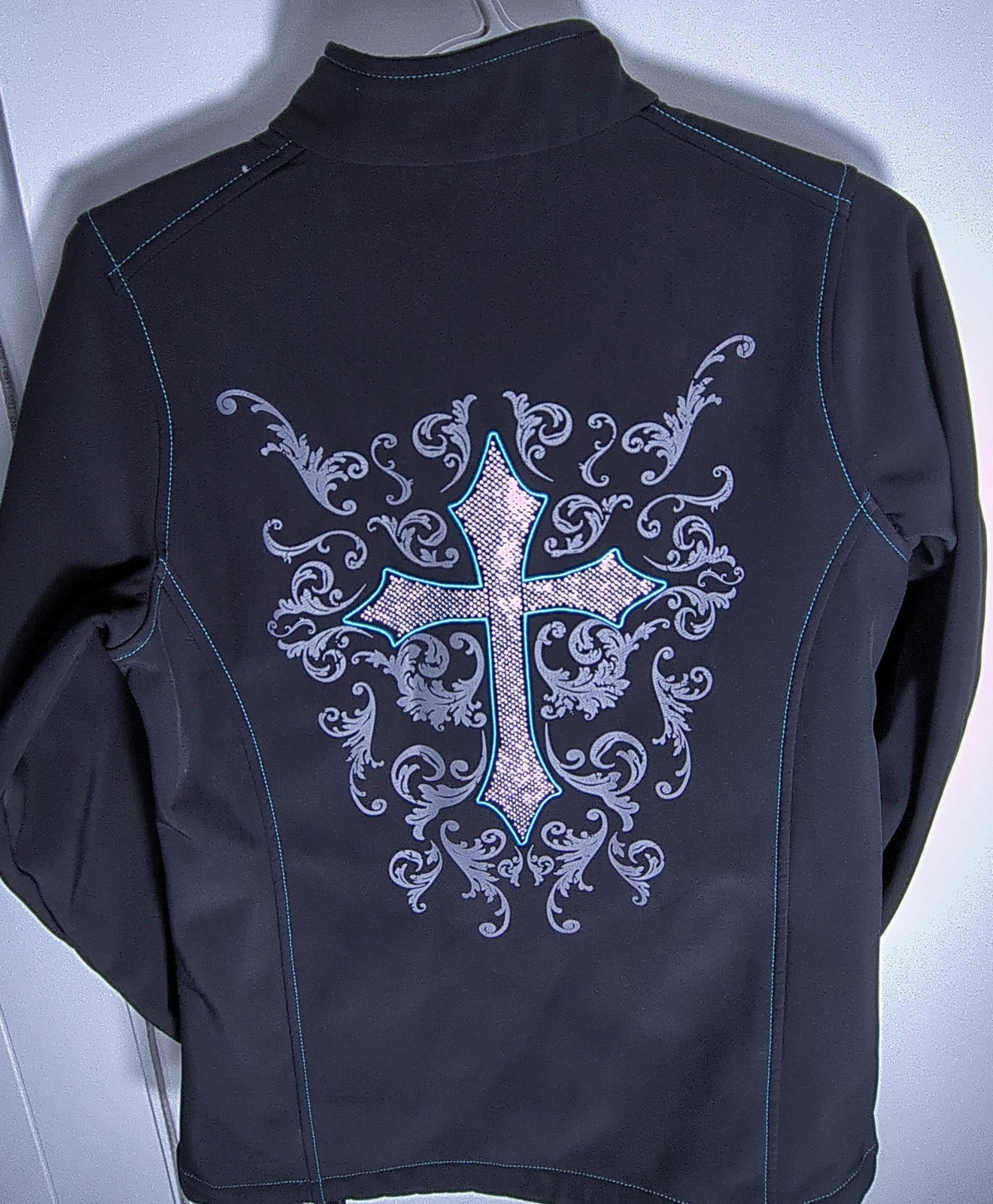 Cowgirl Hardware Women's Black Utility Jacket with Embellished Cross Design