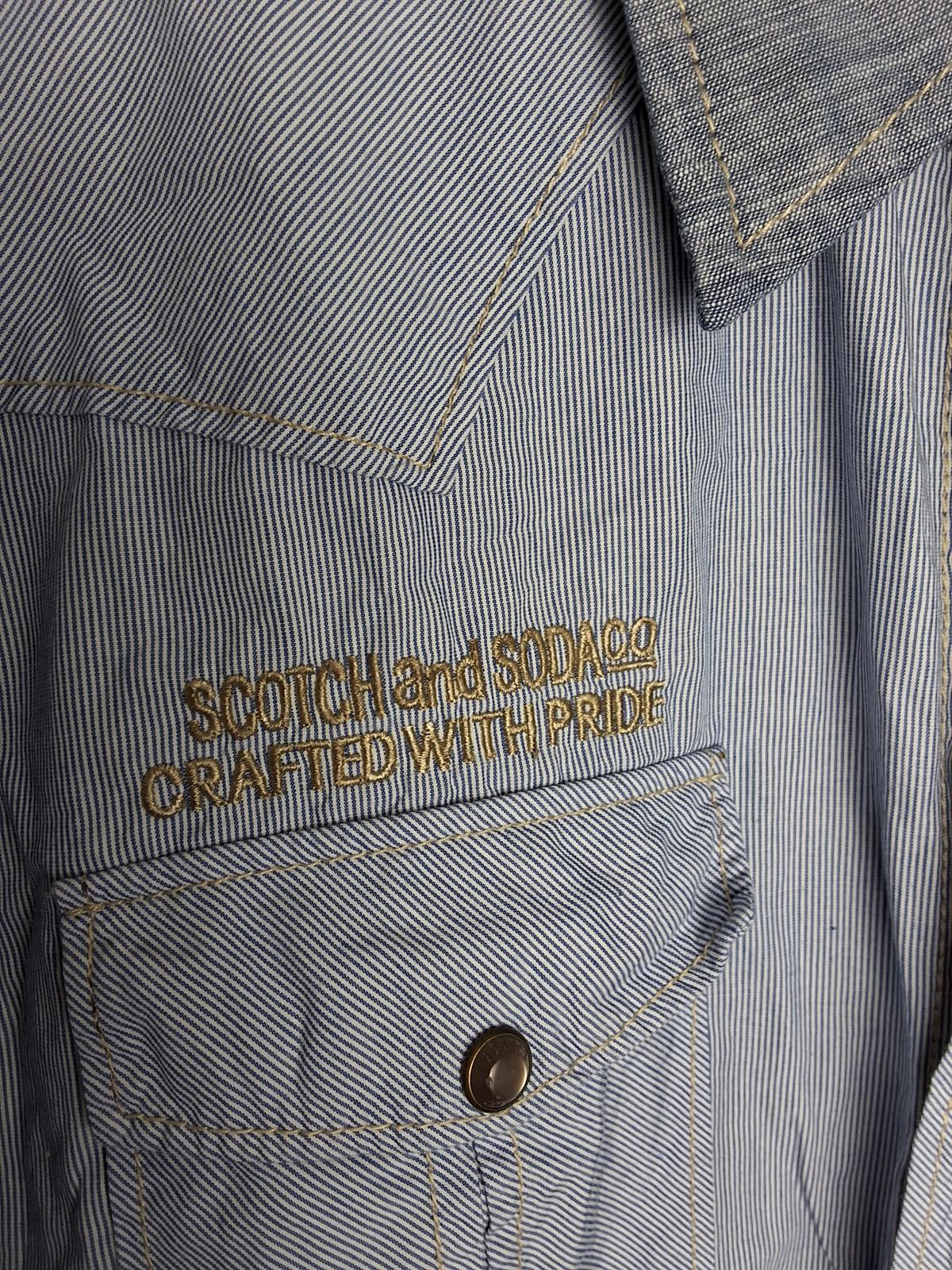 Men's L Scotch and Soda Snap-Button Dress Shirt Blue and White Vertical Stripes