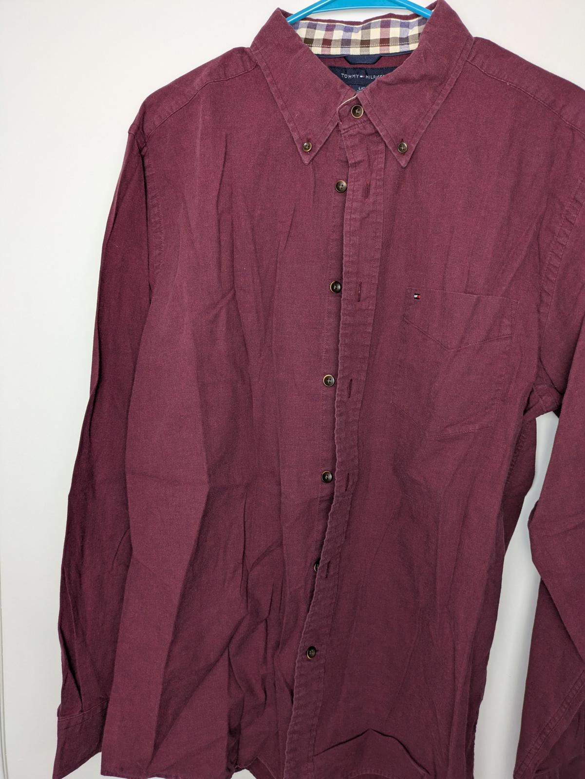 Tommy Hilfiger Men's Casual Button-Down Shirt, Large