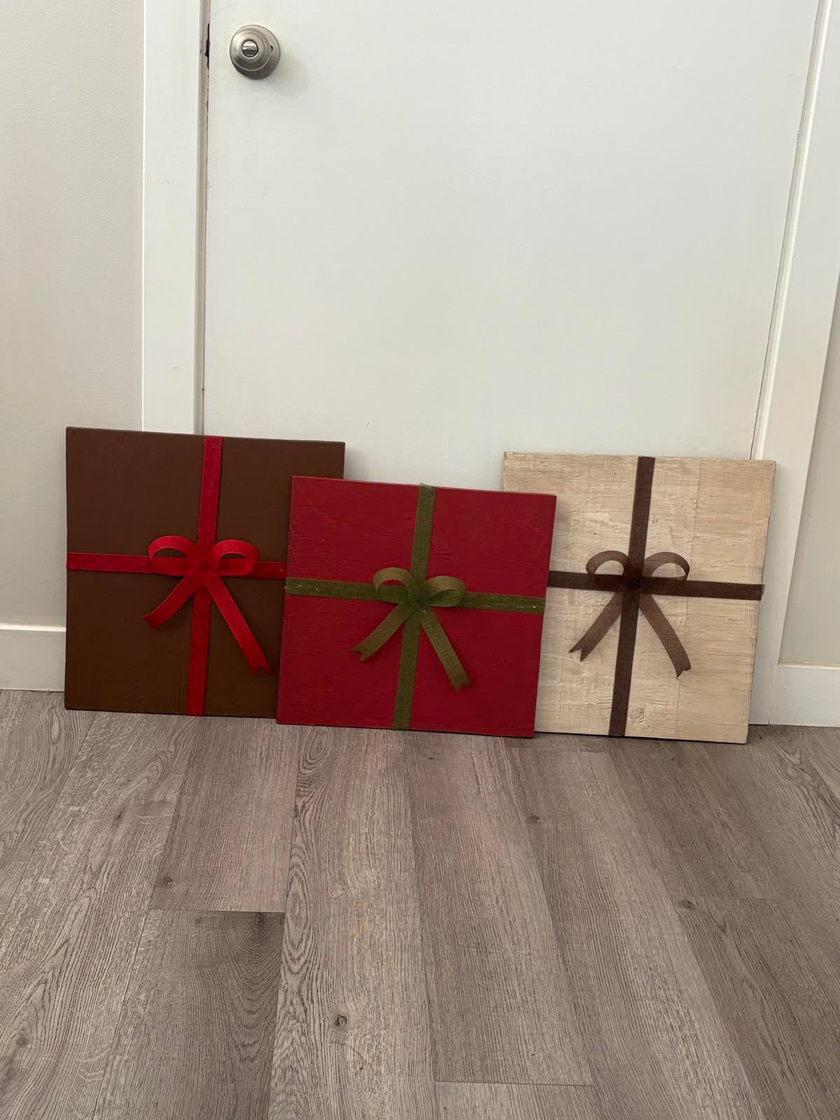 Savvy Creations Antique Plaques & Signs - Set of 3 Decorative Wall Art