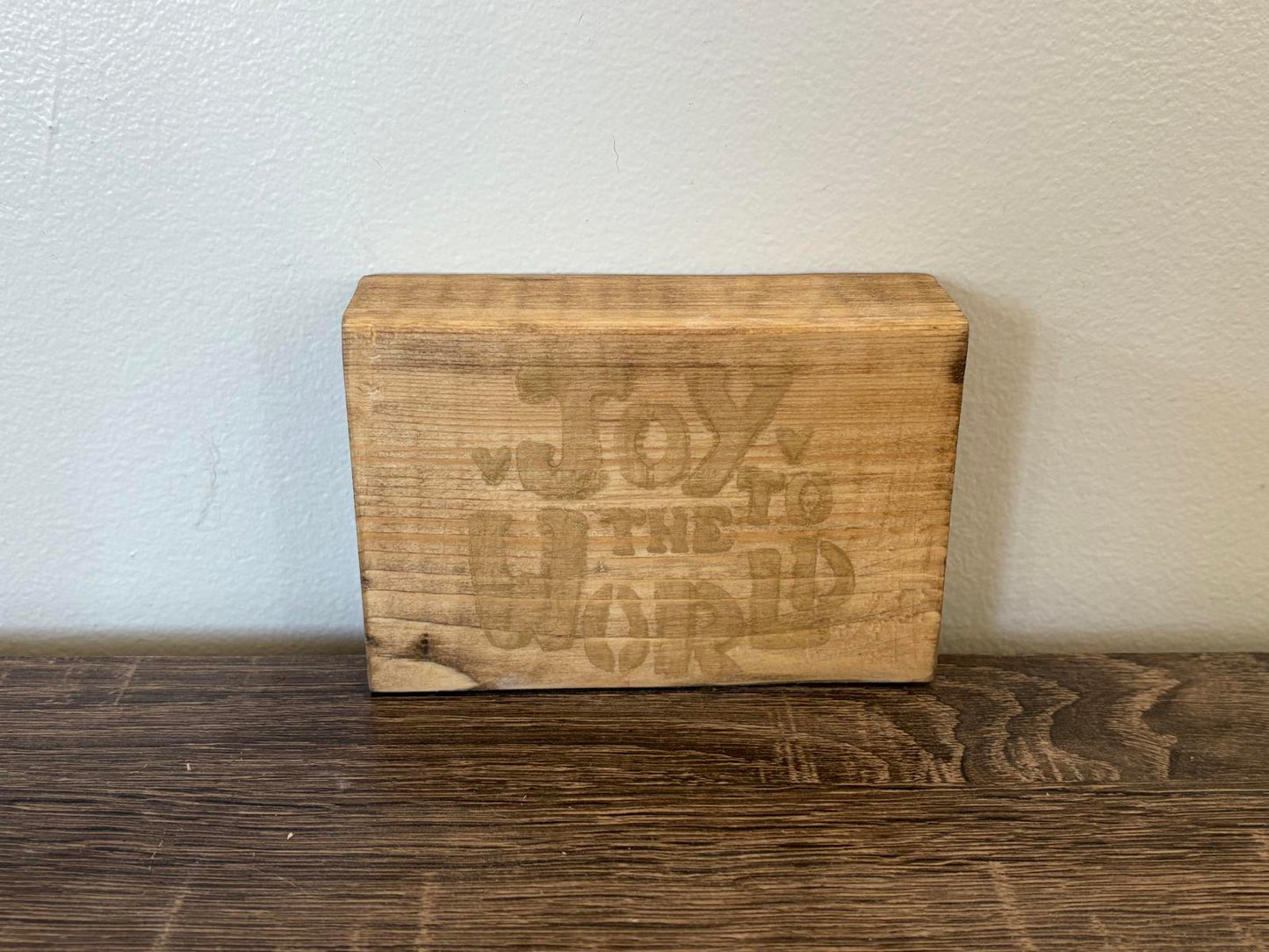 Savvy Creations Wooden Decorative Plaque - Joy to the World