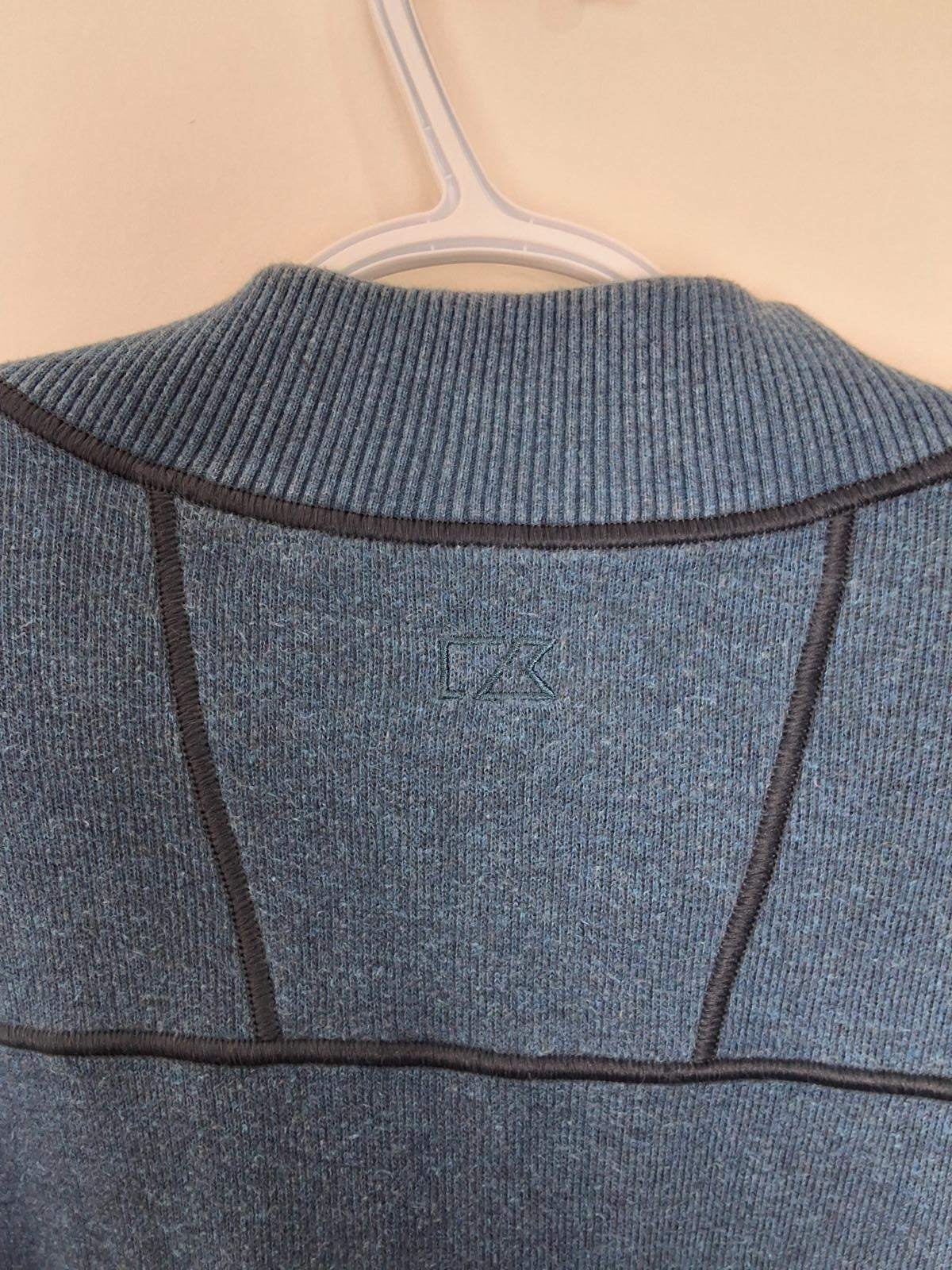 Men's L Cutter & Buck Reversible knit Pullover Blue and Olive