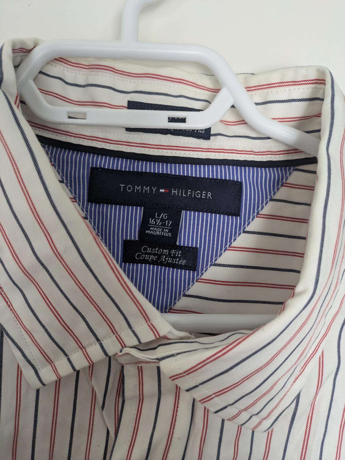 Tommy Hilfiger Men's Custom Fit Striped Dress Shirt L/G 16.5-17